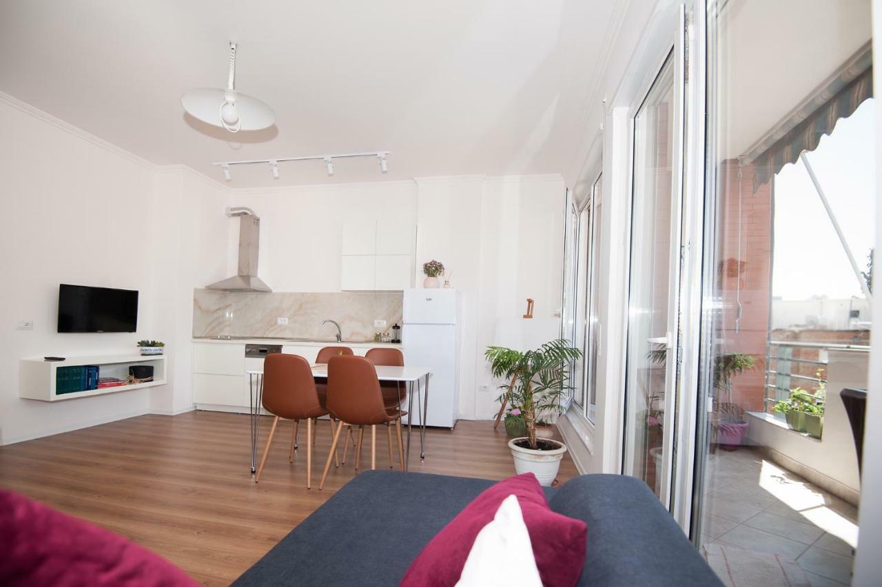 New Apartament Lejlighed Tirana Eksteriør billede